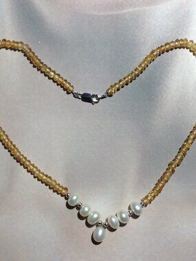 Natural Faceted Rondelle Yellow Citrine Beads and Freshwater Pearl Necklace.